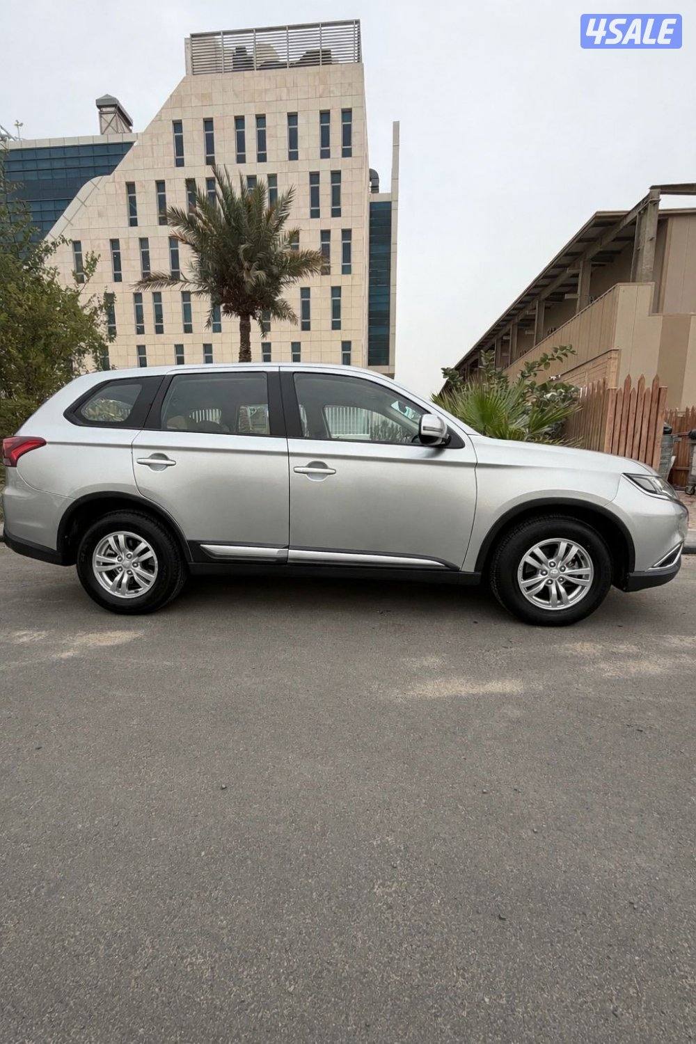 � للبيع ميتسوبيشي أوتلاندر 20226