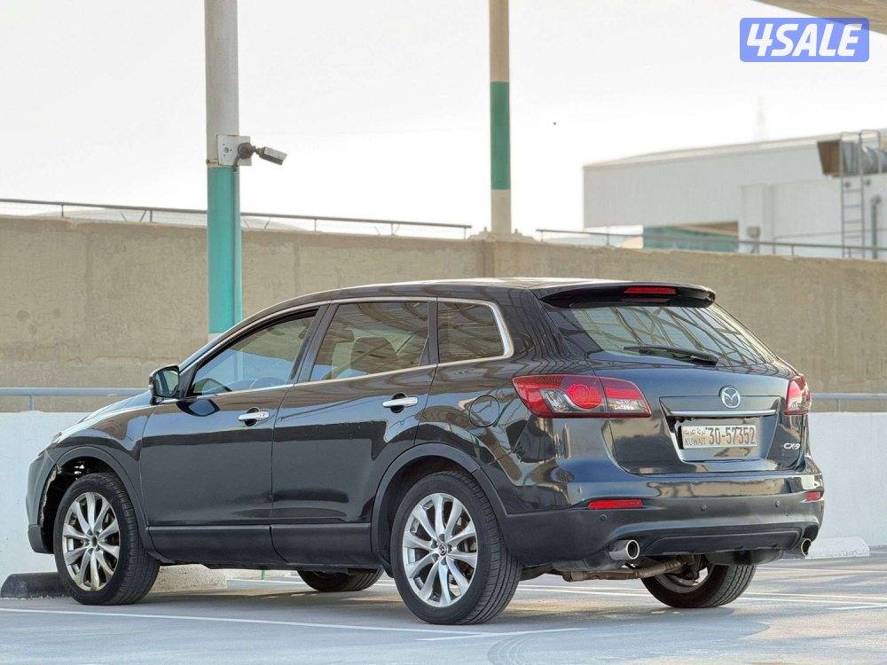 للبيع جيب مازدا بحالة وكاله2