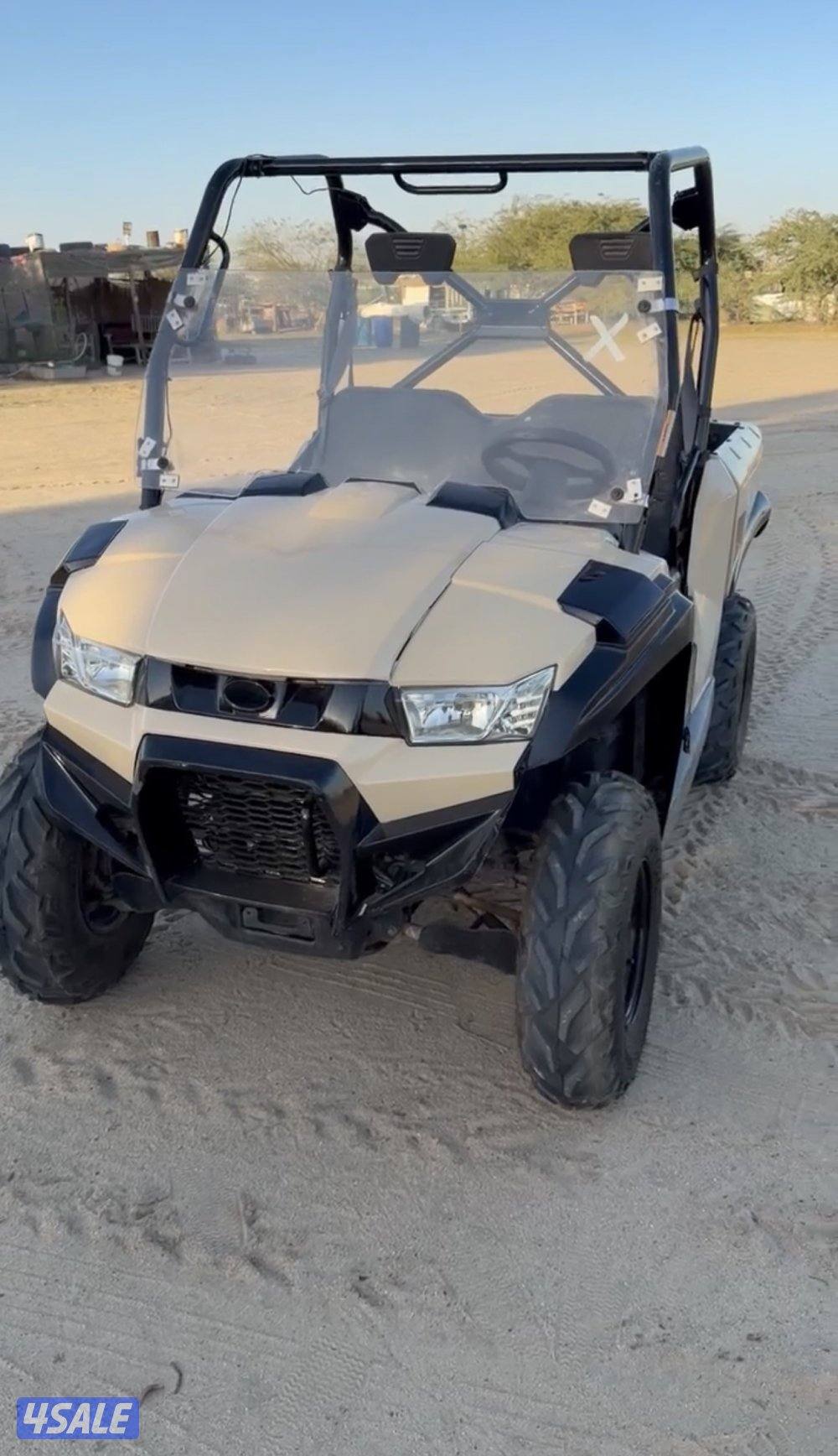 للبيع بقي سياره لون بيج0