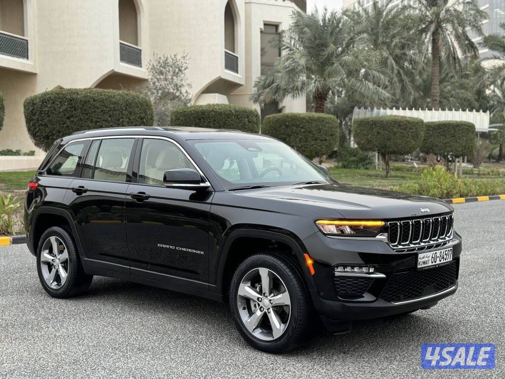 جراند شيروكي لميتد موديل 2022 بحاله الوكاله1