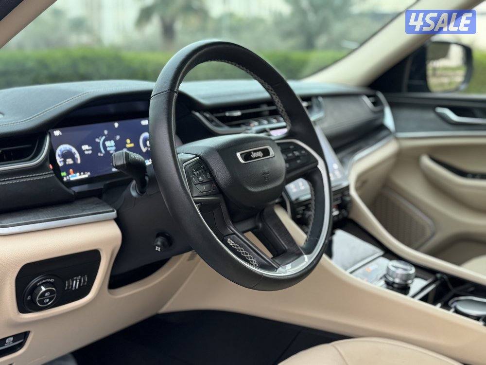 جراند شيروكي لميتد موديل 2022 بحاله الوكاله14