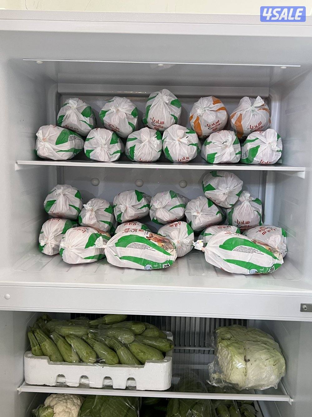 للبيع ثلاجات  غاز وكهرباء4