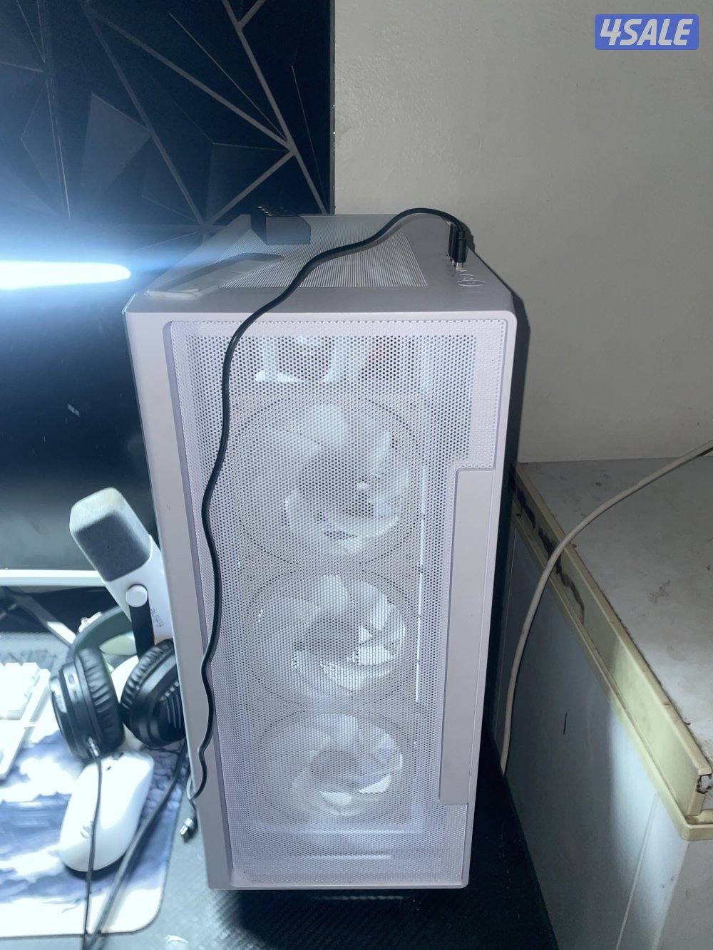 بي سي قيمنق كرت 4060معالج اي فايف جيل 12. 16جيجا رام6