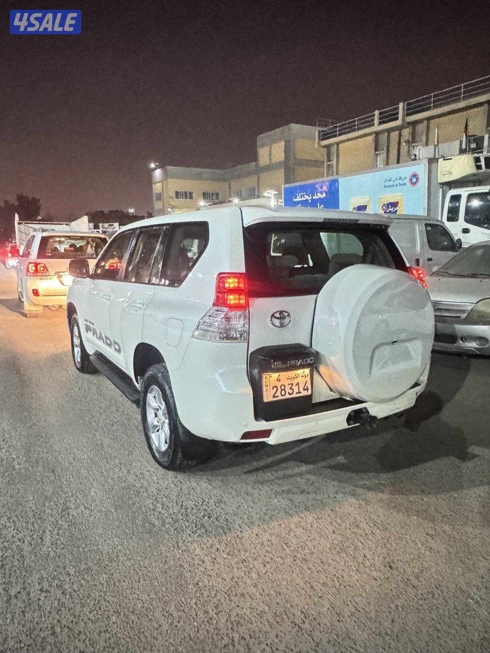 للبيع برادو مديل ٢٠١٢2