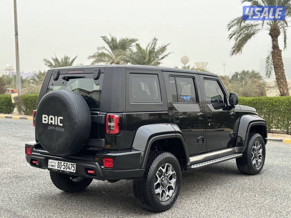 BAIC BJ40 C موديل 2024 صبغ الوكاله بحاله شرط الفحص3