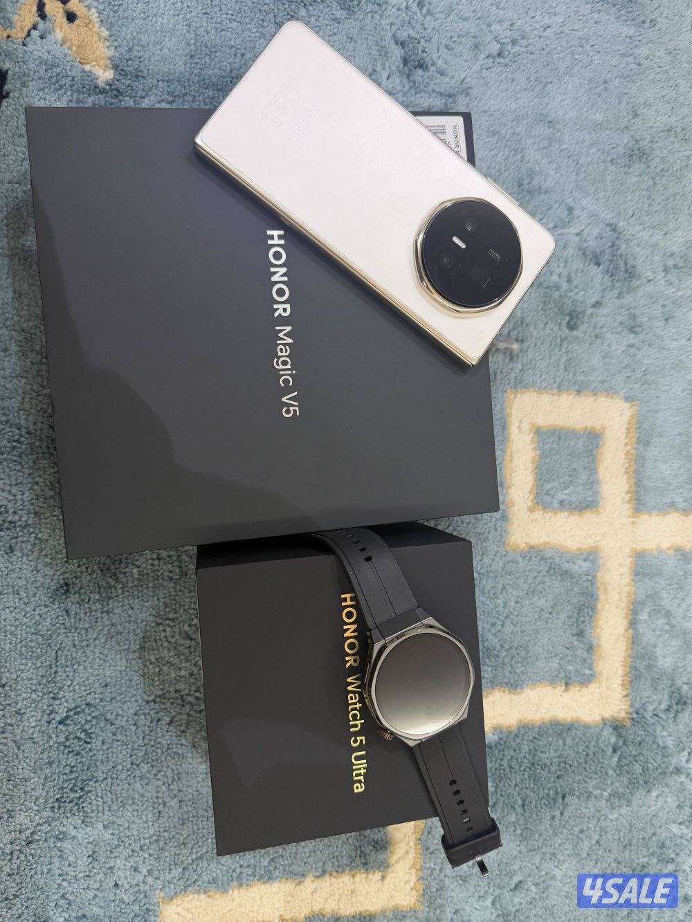 للبيع هونر V5 لون ابيض معا ساعة0