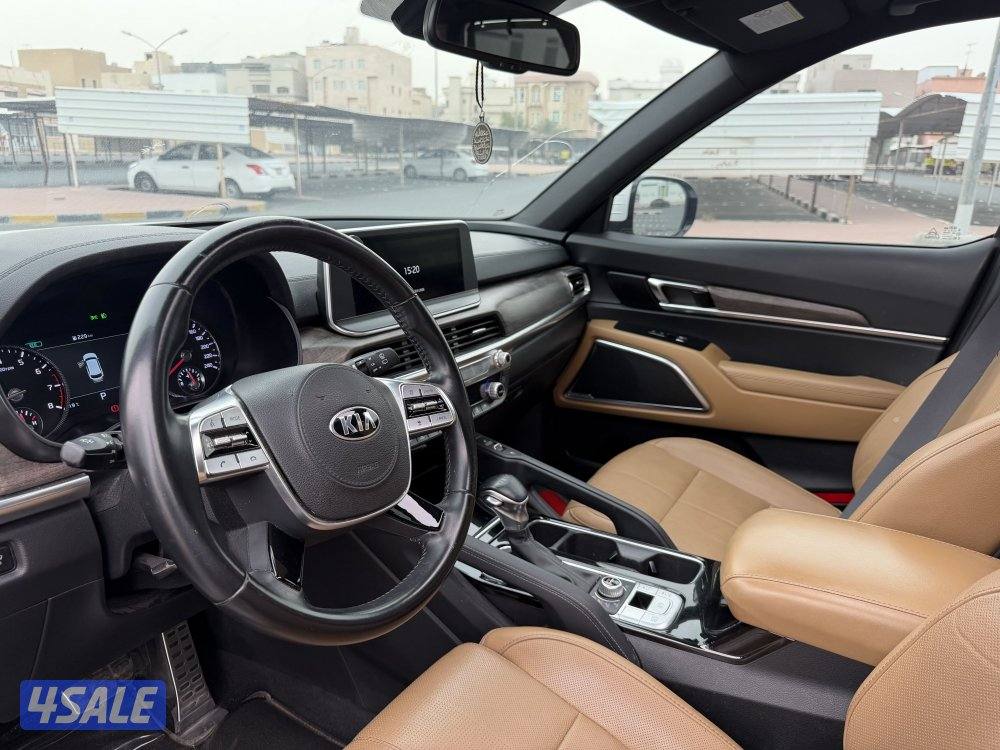 للبيع كيا تيلورايد موديل 20215