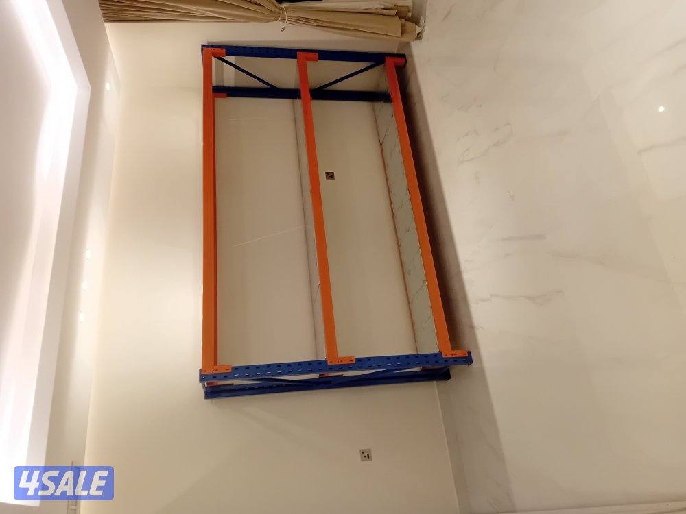 ارفف تخزين معدني وخشبي5