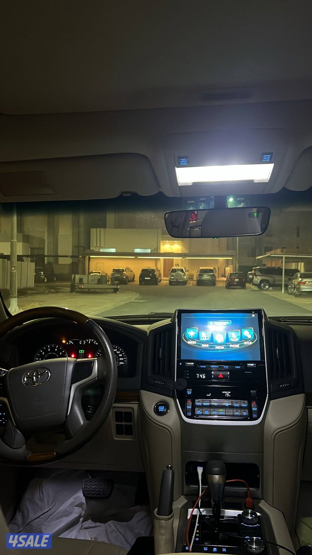 للبيع لاند كروزر gxr4