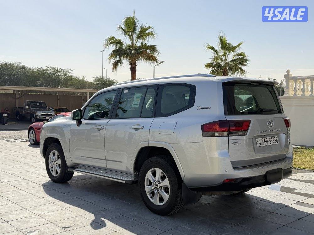 للبيع موديل 2022 شرط الفحص تون تيربو3