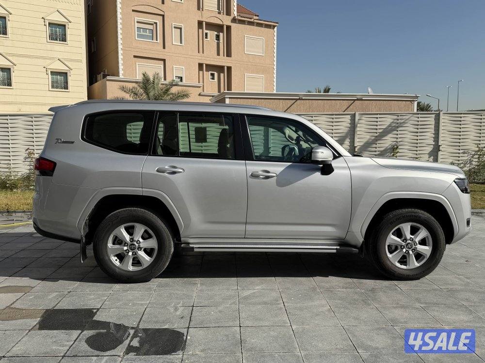 للبيع موديل 2022 شرط الفحص تون تيربو4