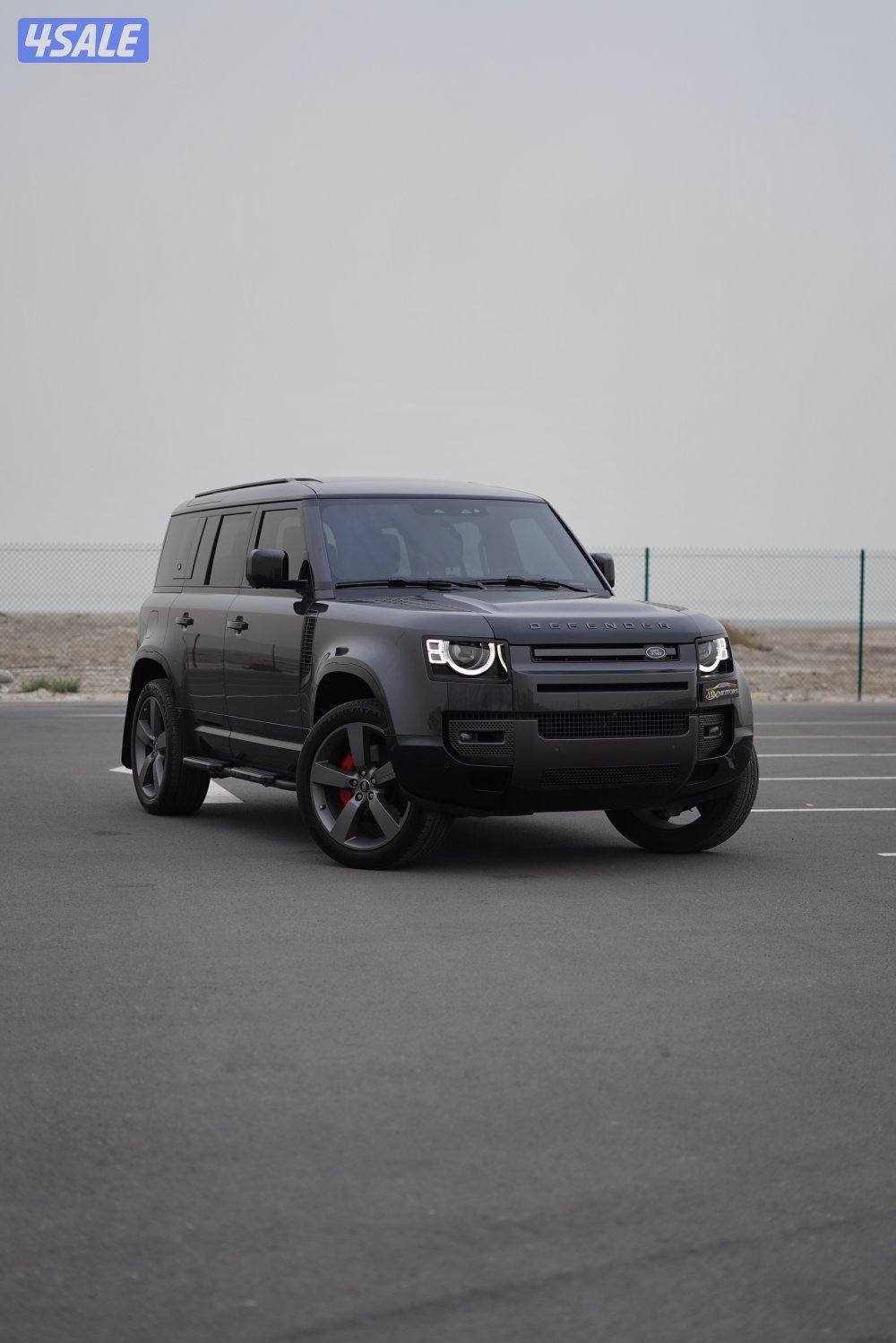Defender V6 HSE/67.000KM/وكالة الكويت2