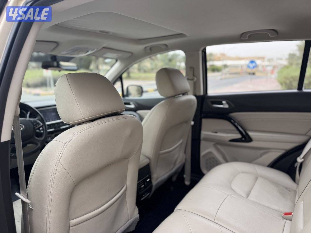 للبيع : جيب GS4 : موديل 20185