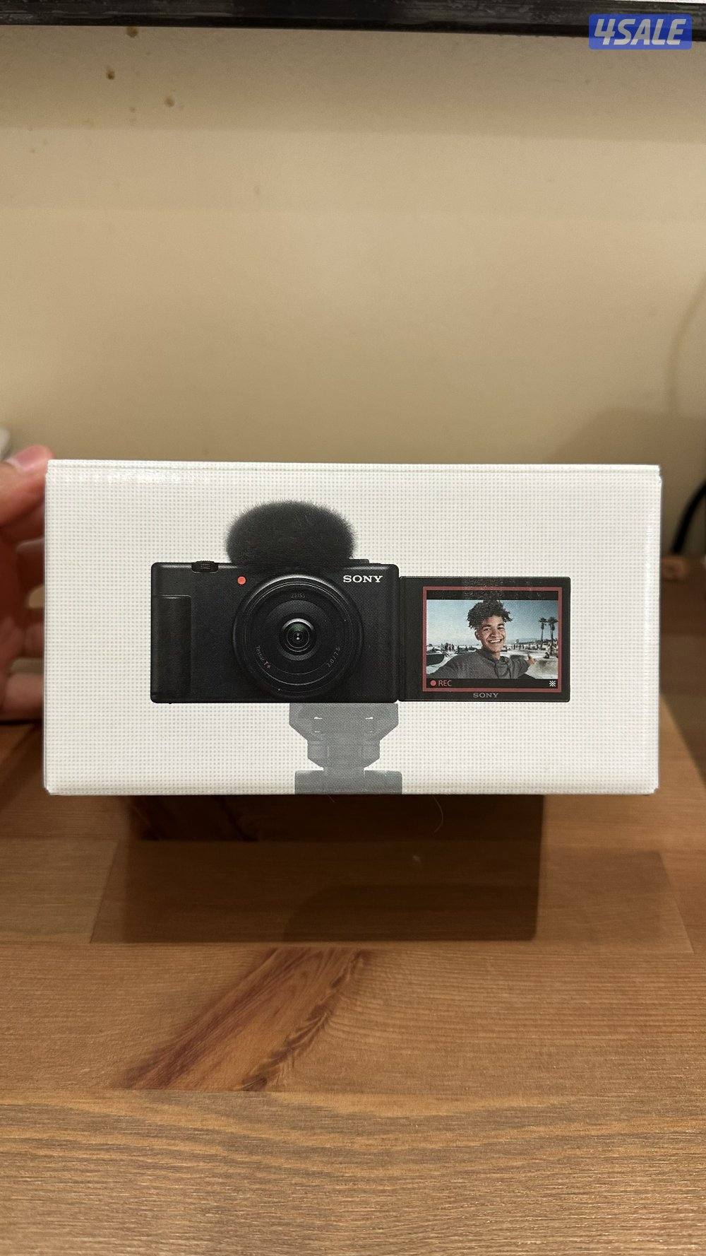 كاميرا سوني احترافية جديدة بالكرتون غير مستخدمة sony zv-1f brand new..5