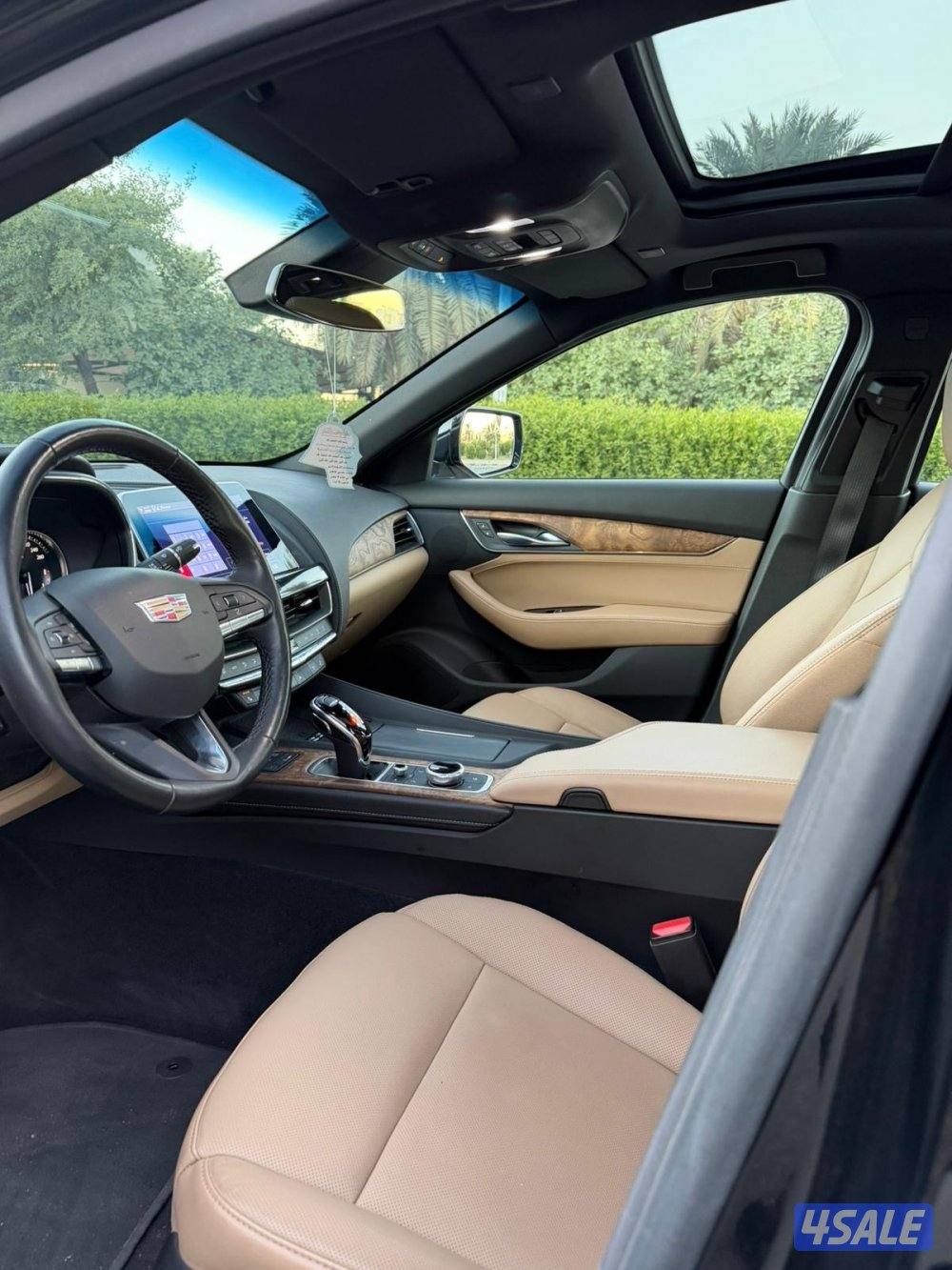 للبيع كاديلاك - CT5 - صبغ وكاله - عداد ٢١الف5