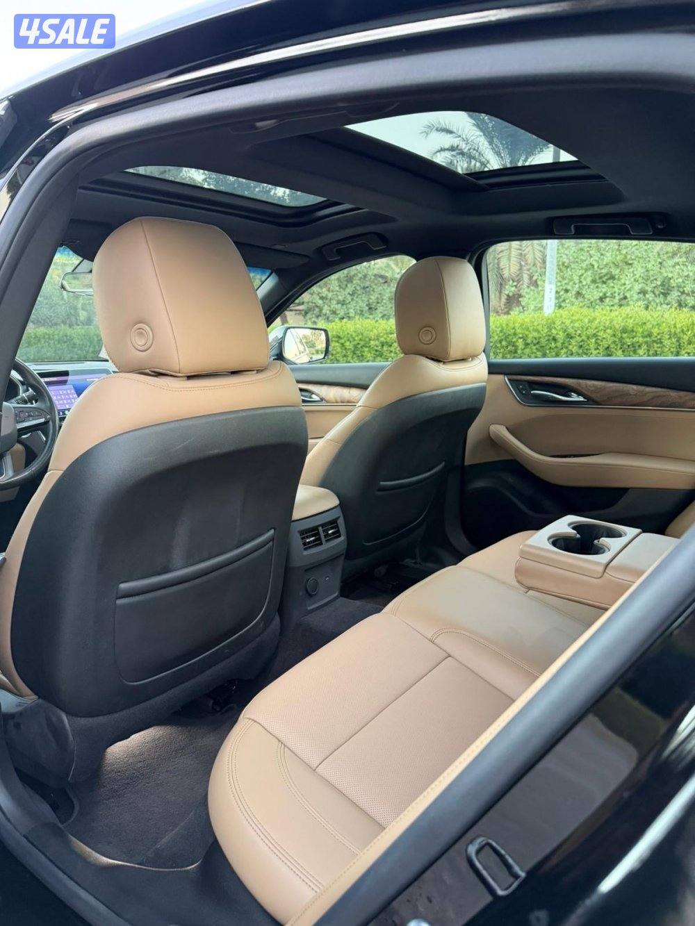 للبيع كاديلاك - CT5 - صبغ وكاله - عداد ٢١الف8