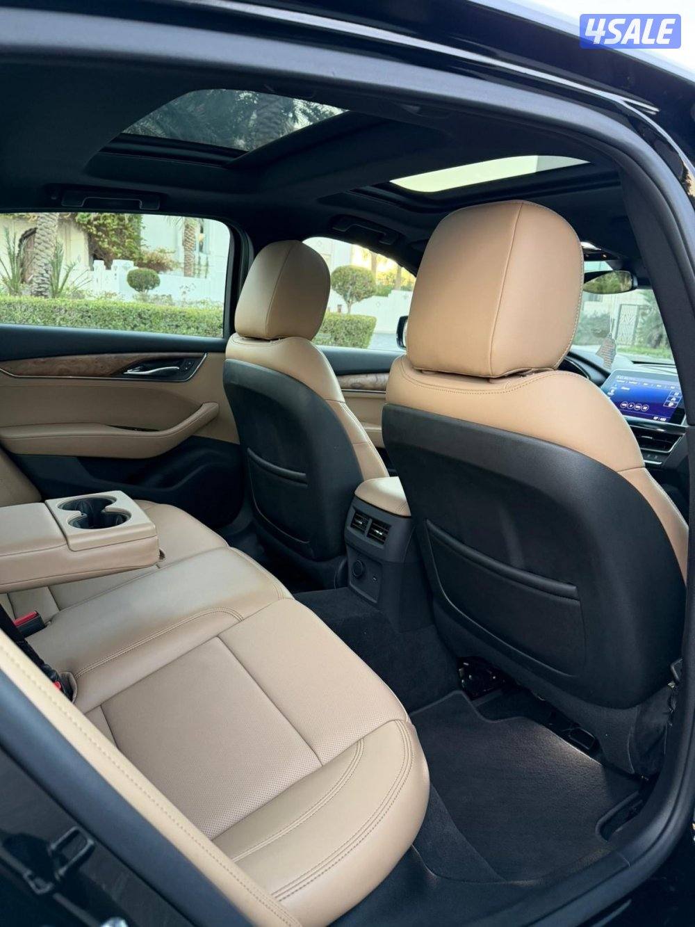 للبيع كاديلاك - CT5 - صبغ وكاله - عداد ٢١الف9