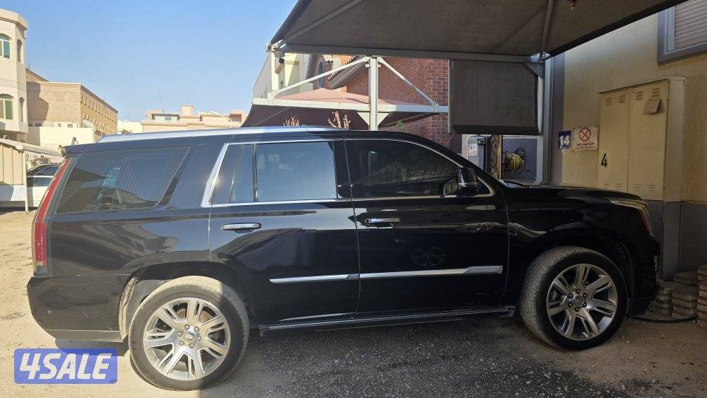 escalade 2017 alghanim2