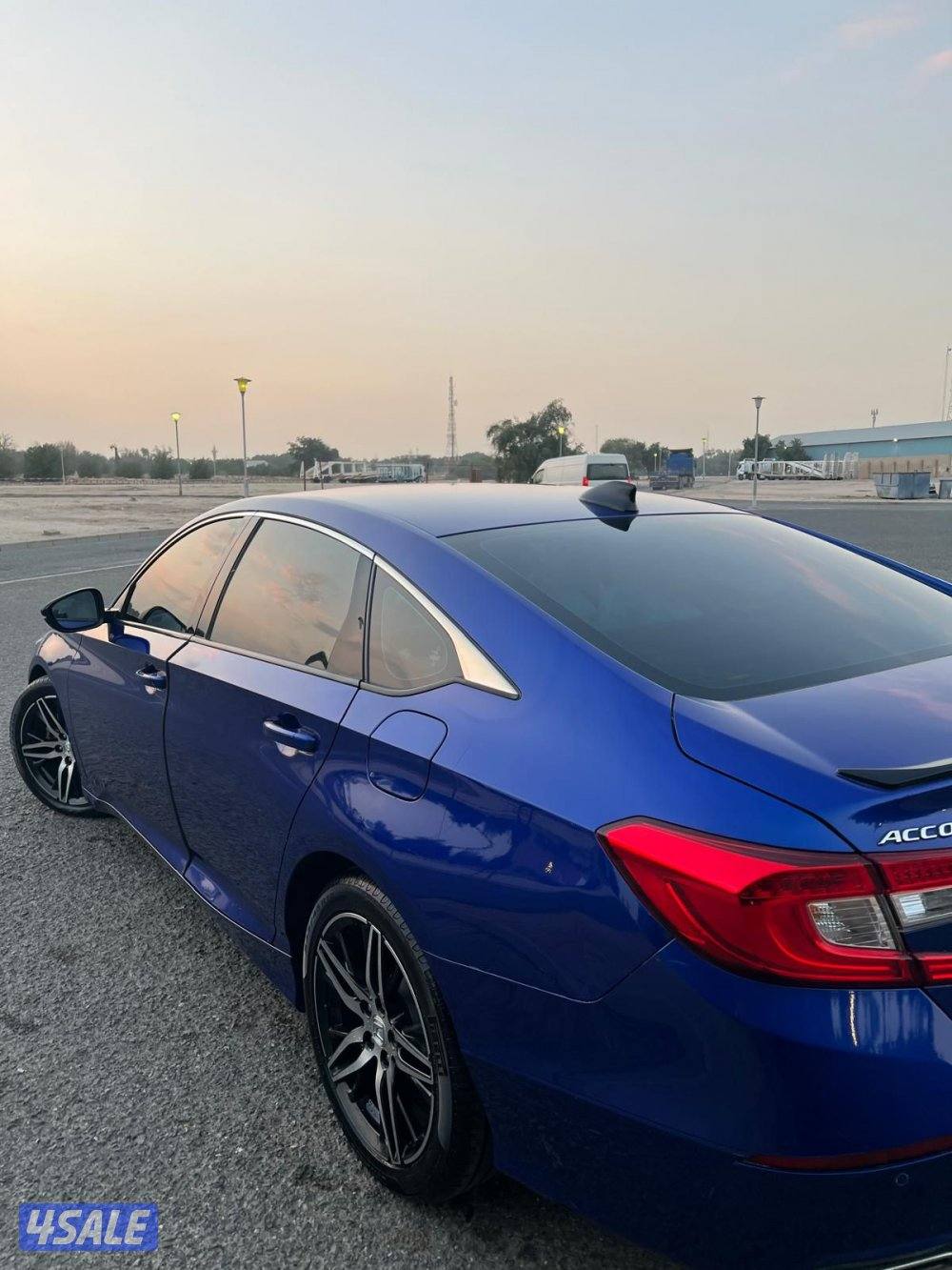 للبيع هوندا اكورد 2021 تيربو 1500 سي سي5