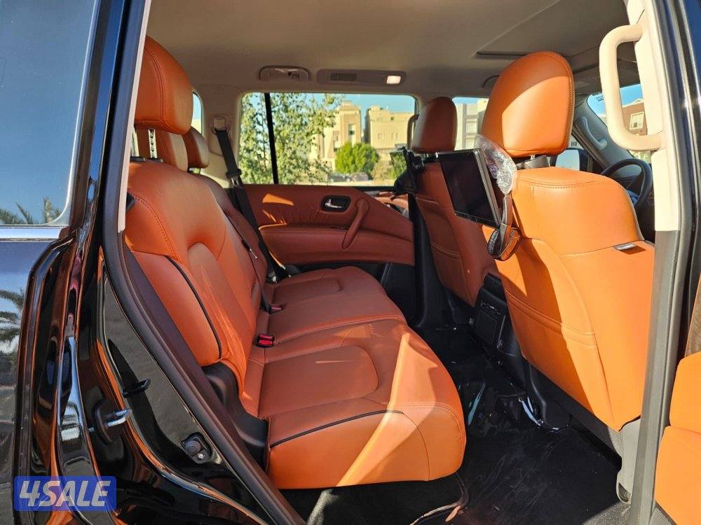 نيسان باترول 8 سلندر10