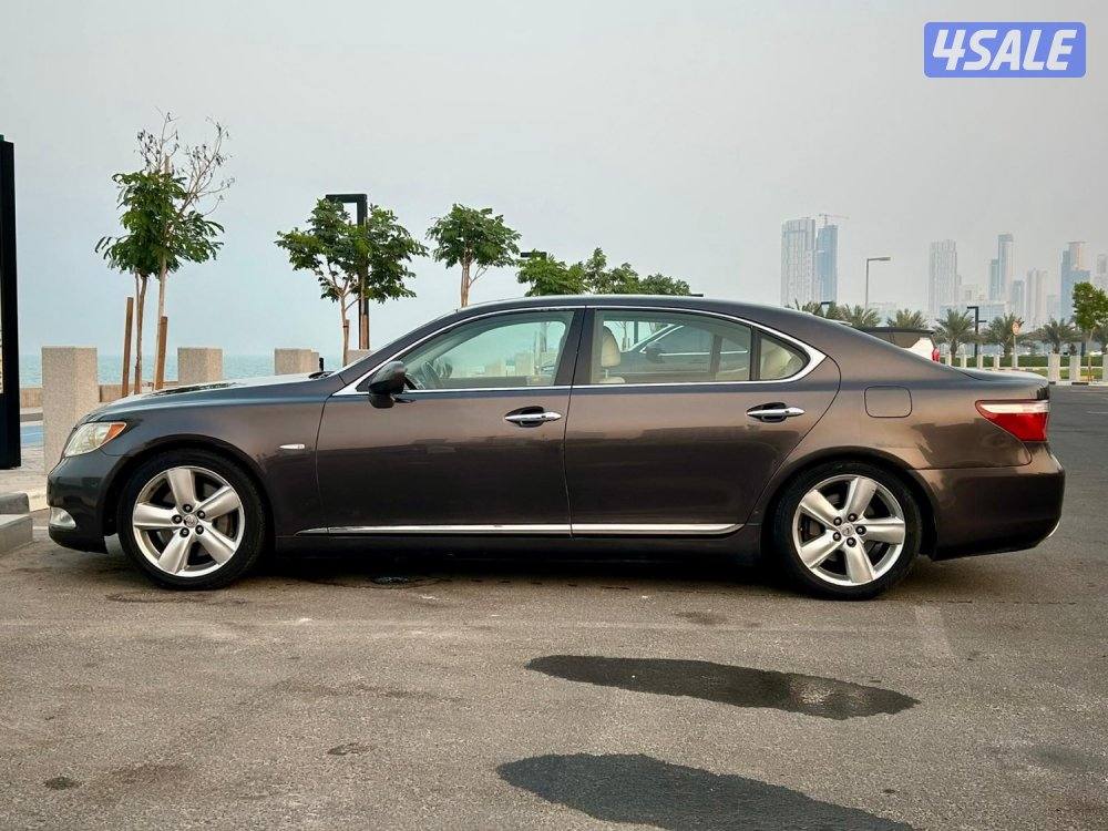 ليكسز ٤٦٠ لارج في آي بي ٢٠٠٧ للبيع4