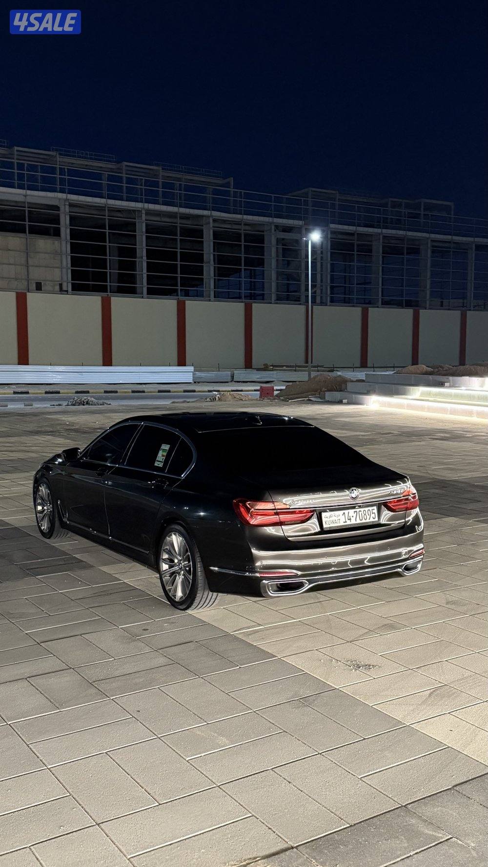 للبيع بي ام دبليو8