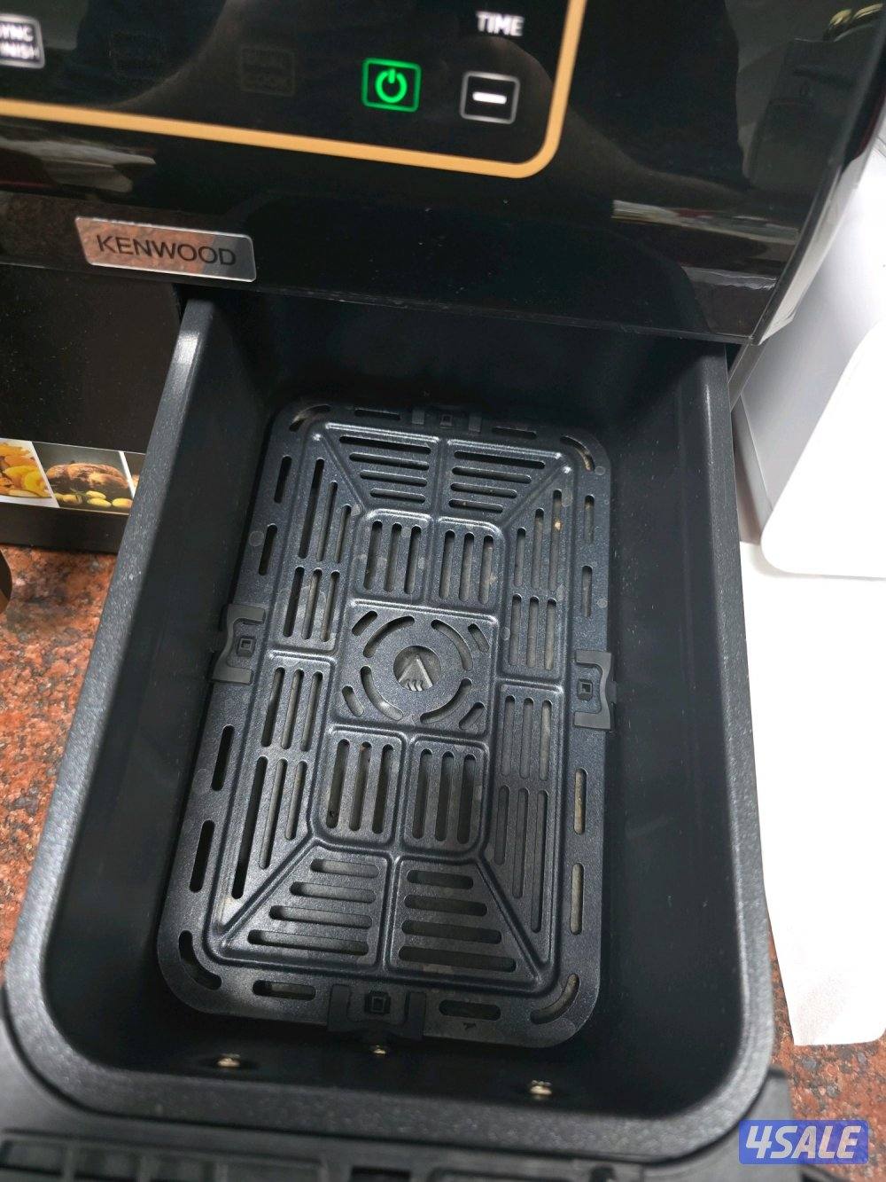 Kenwood air fryer 8L سلتين اير فراير1