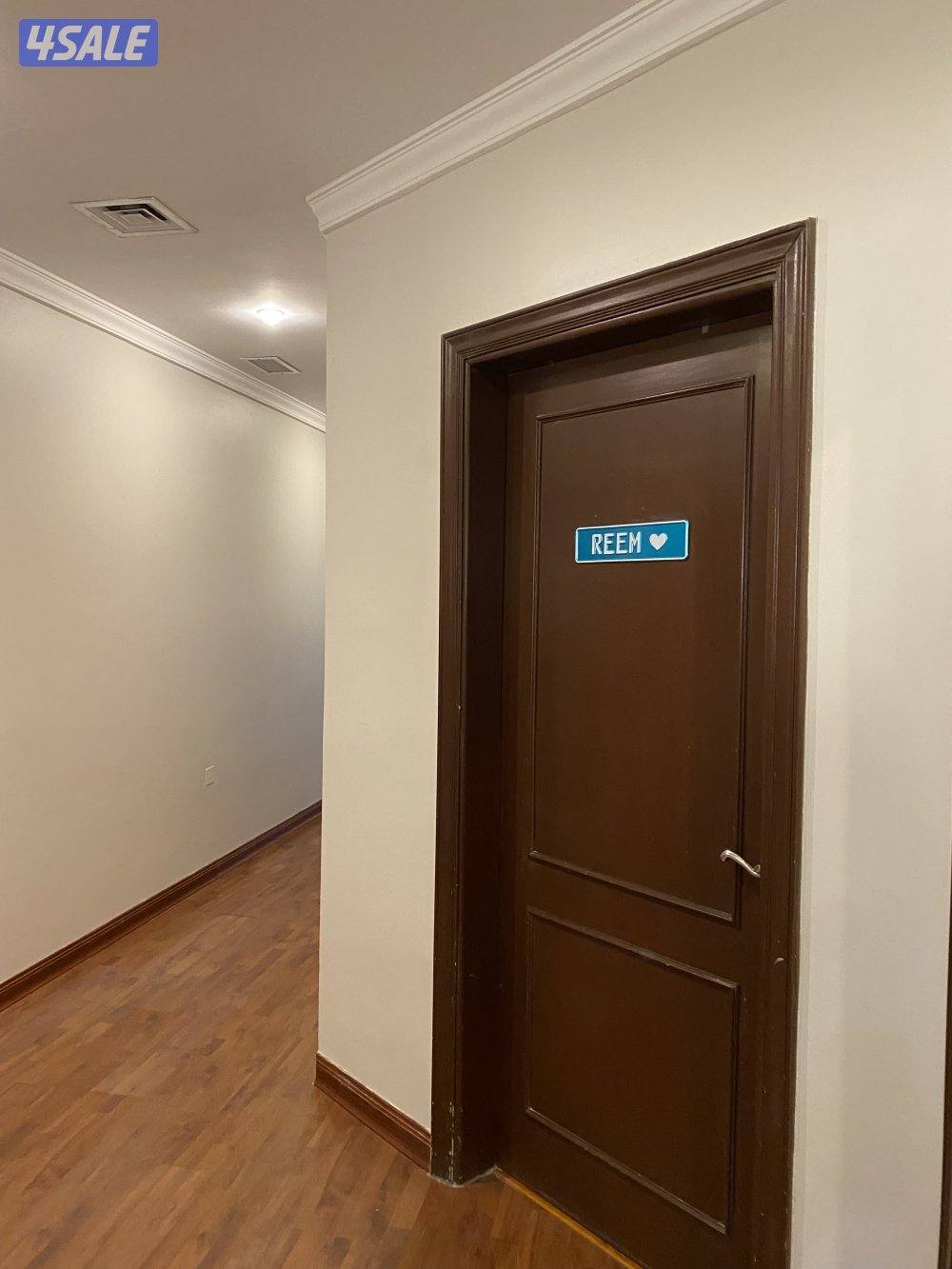 ابواحمد لجميع أنوع الأصباغ صبغ داخلي وخارجي صبغ لمه صبغ ابوكسي ارضيات2