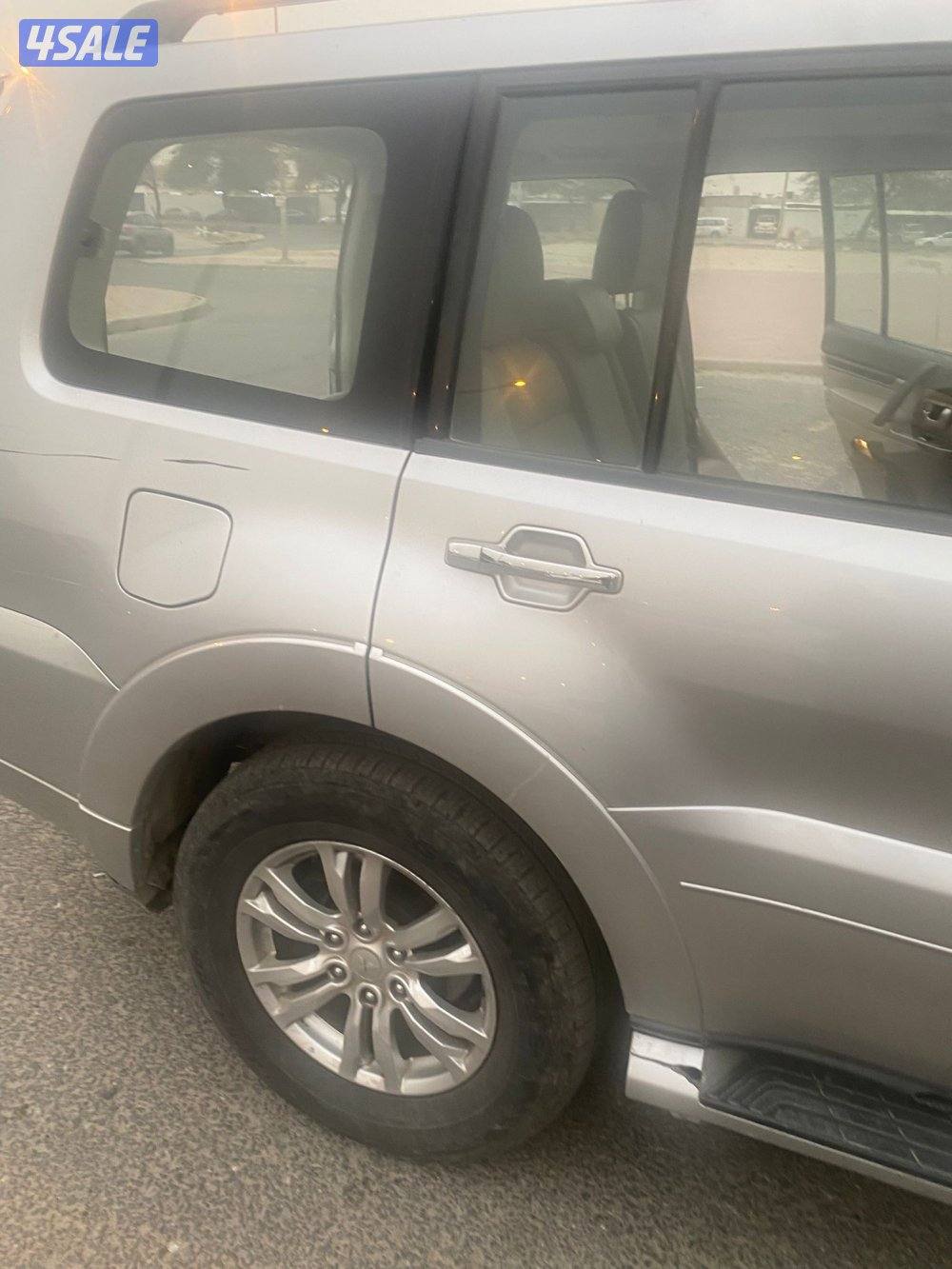 للبيع باجيرو1