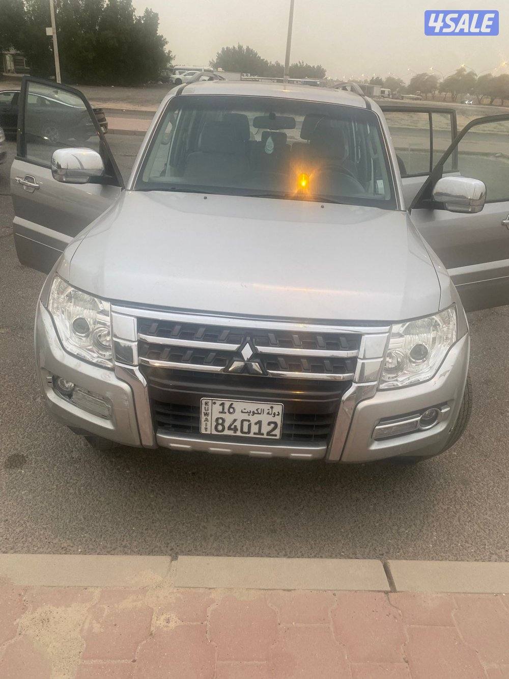 للبيع باجيرو2