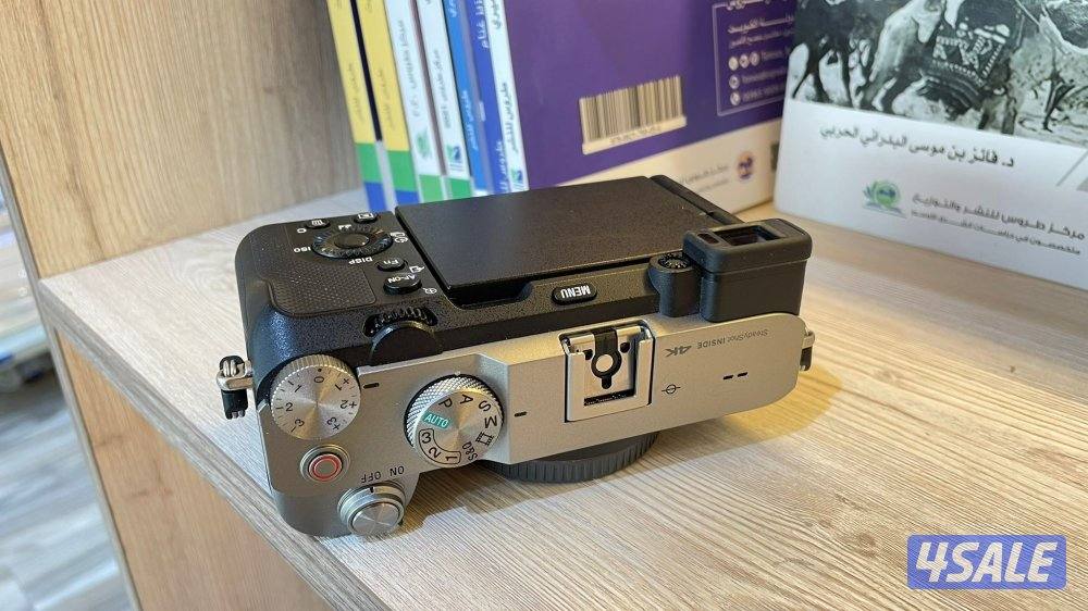 سوني A7ci معا عدسه 28/70 الشتر 20004