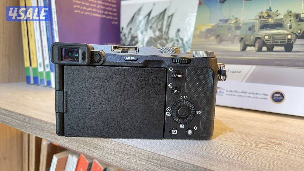 سوني A7ci معا عدسه 28/70 الشتر 20005