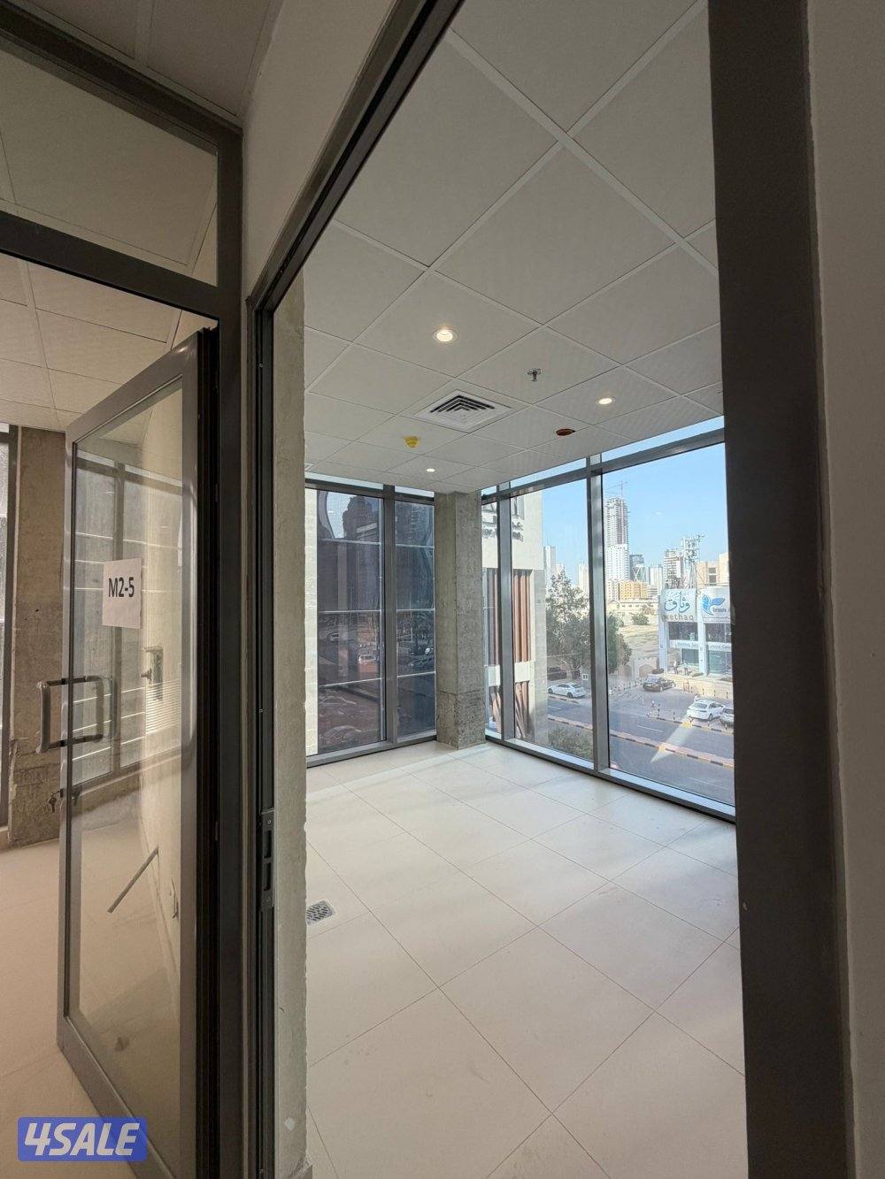 مكتب لايجار بشرق بجوار مول العاصمه الاسعار من 310 الي 400 دينار6