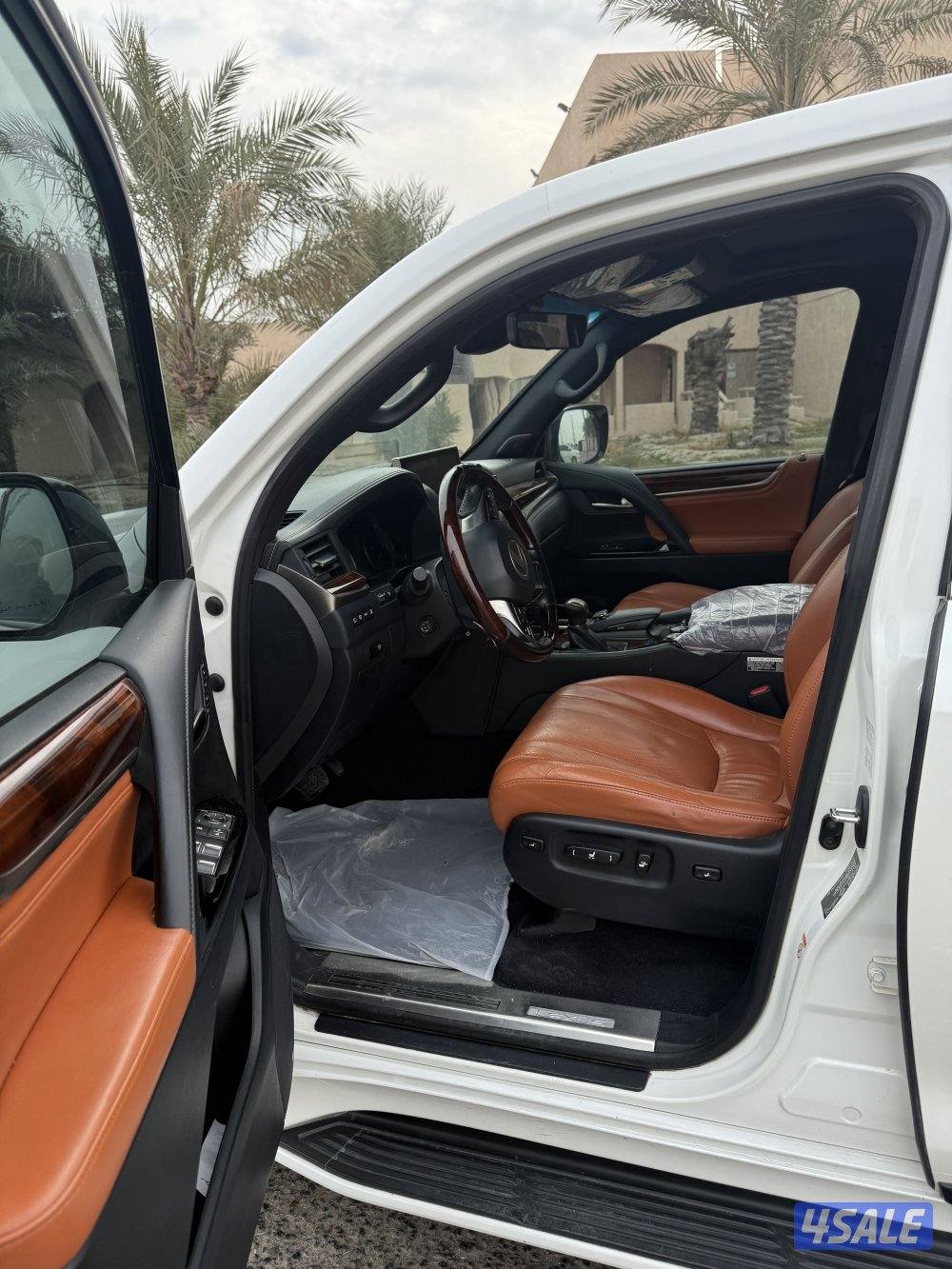 للبيع لكزس ٢٠١٦ الدرجه الاوله4