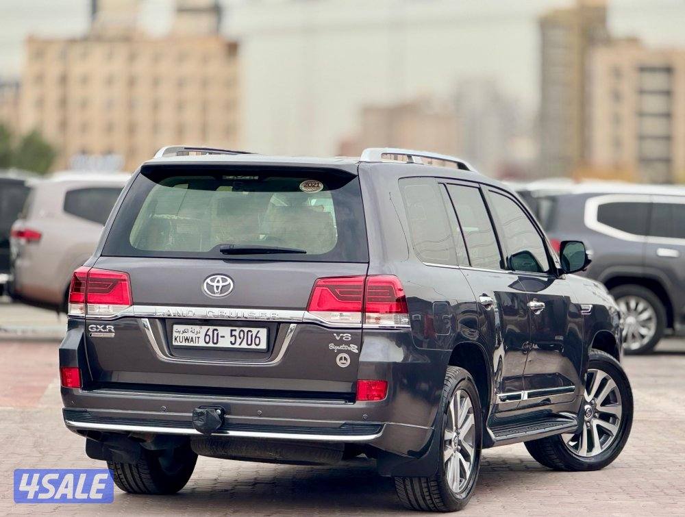 لاندكروزر تورنق سقنجر 20212