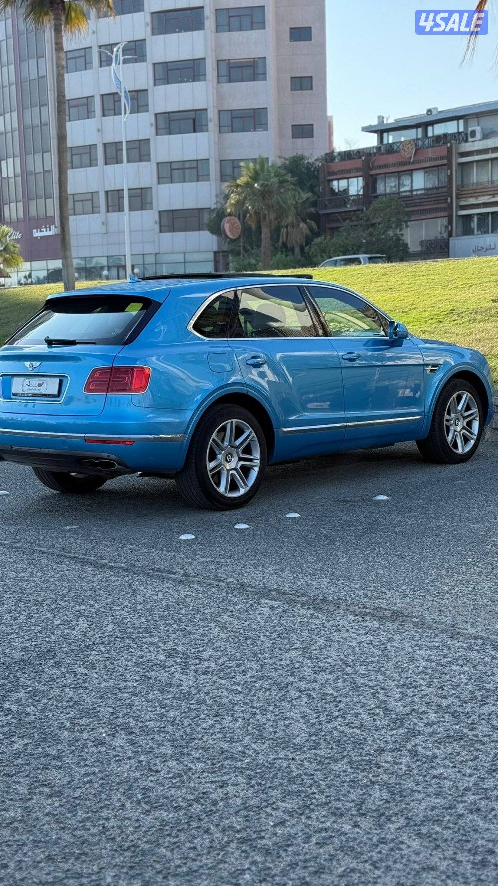 للبيع بنتلي بنتياجا ٢٠١٩ بحالة ممتازة الوكالة الزياني2