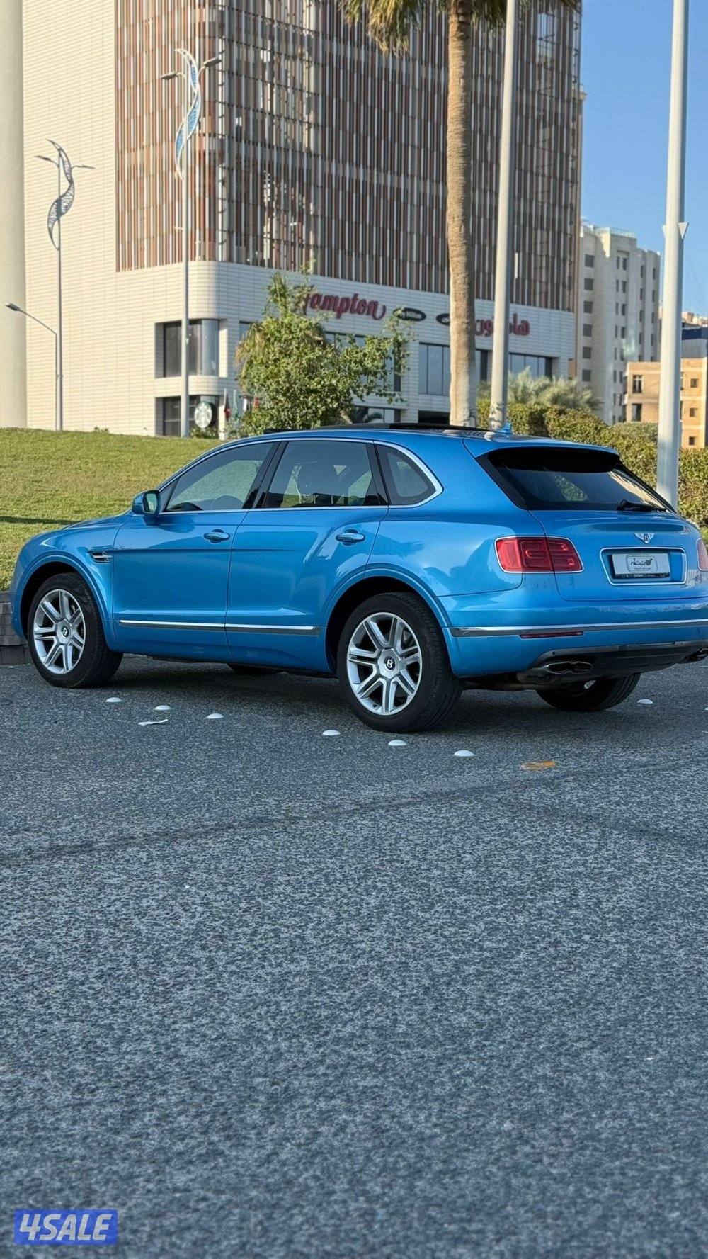 للبيع بنتلي بنتياجا ٢٠١٩ بحالة ممتازة الوكالة الزياني12