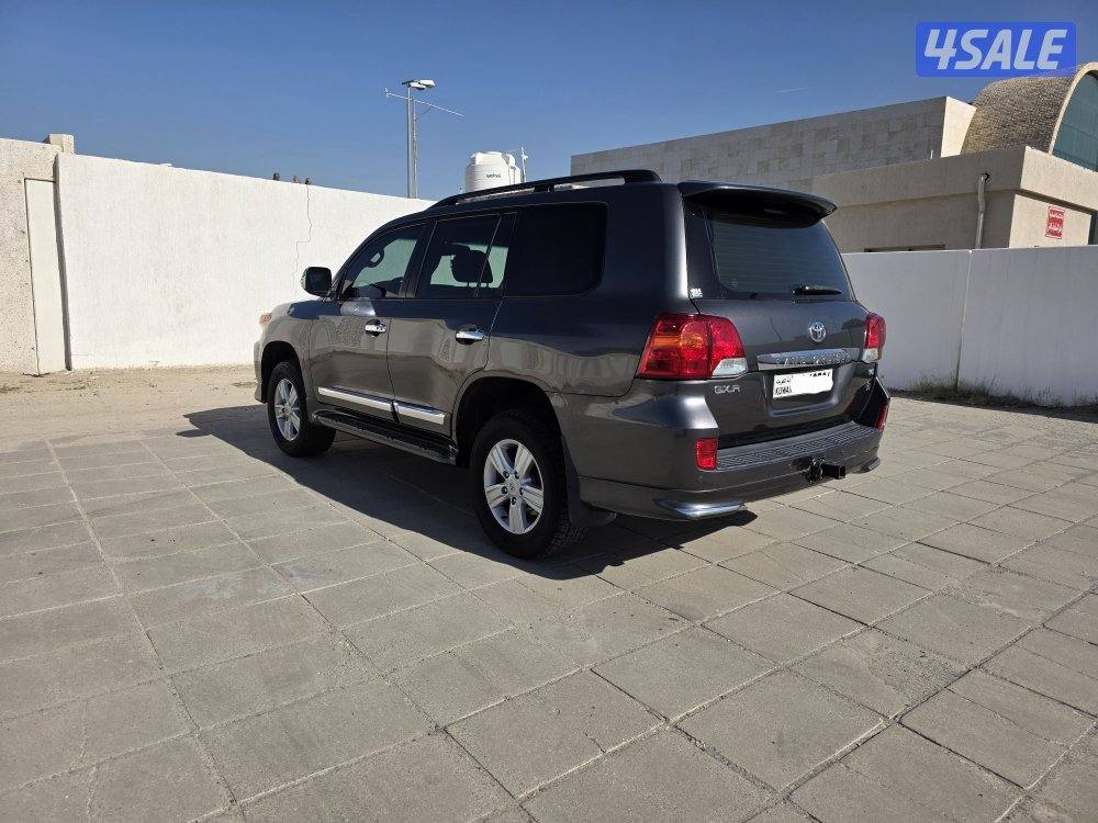 لاندكروزر GXR 20143