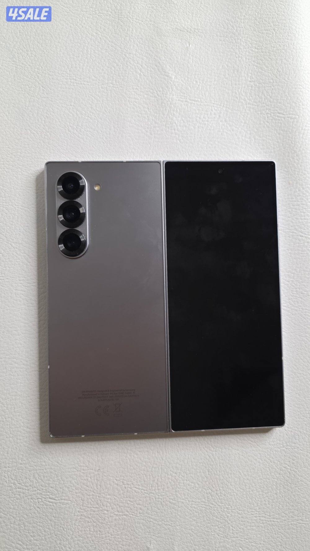 z fold 6 256 gray clean7