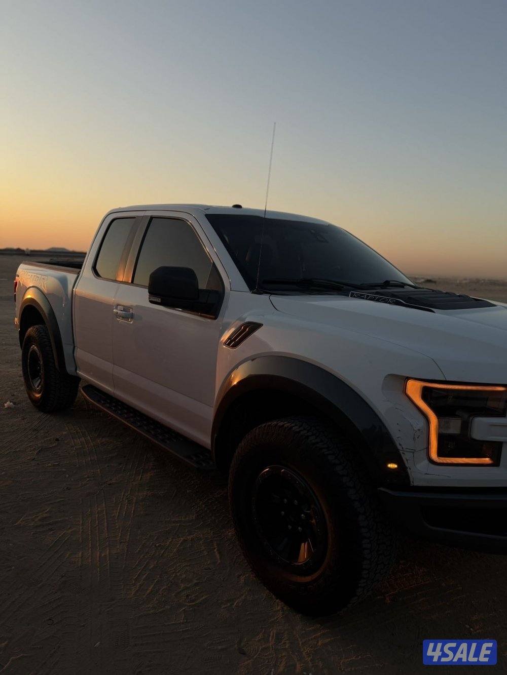 Ford raptor 2018 Twin-Turbo V6  فورد رابتر3