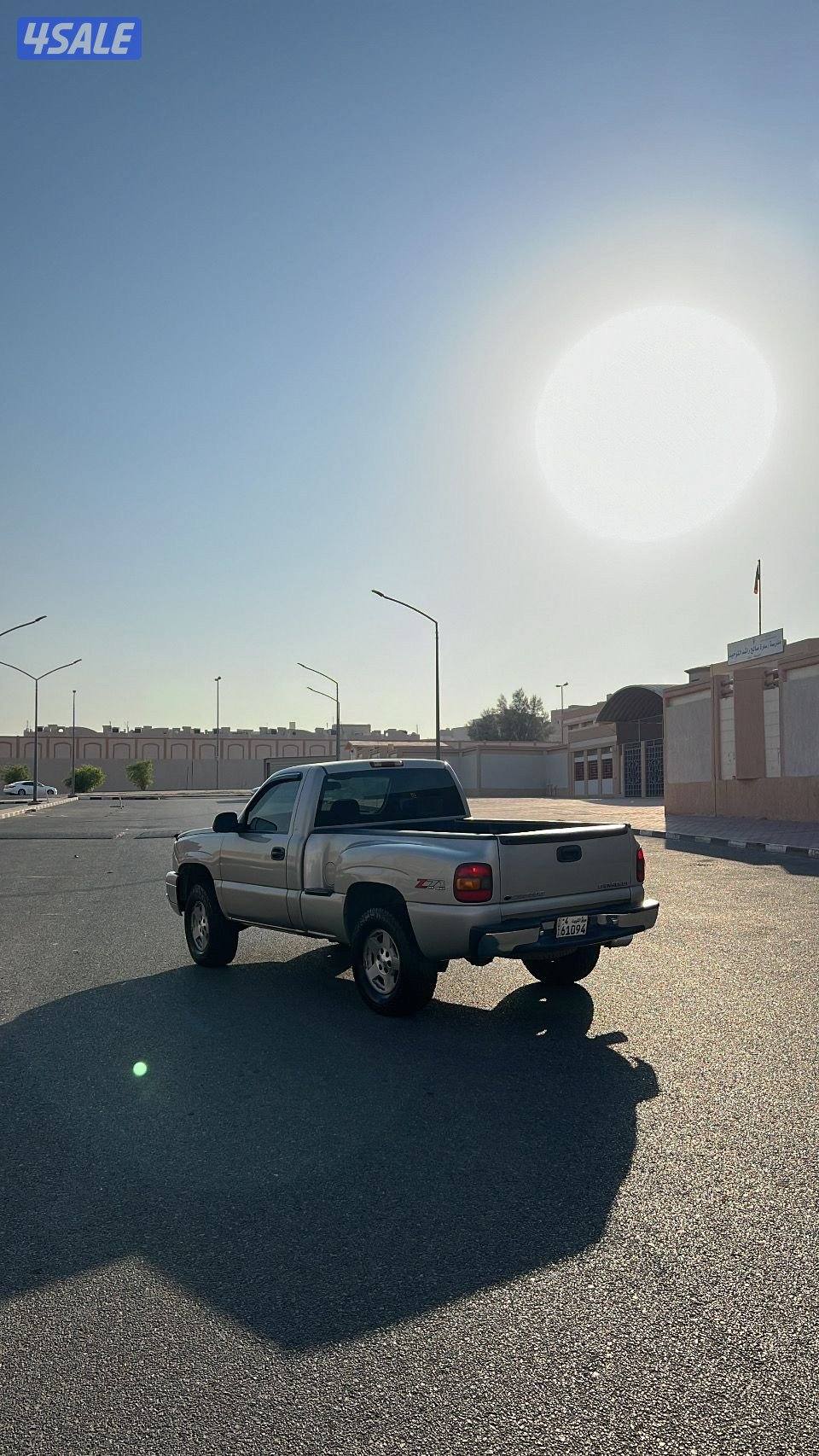 للبيع وانيت سلفرادو 2004 الموتر استعمال يومي ما يشتكي من شي1