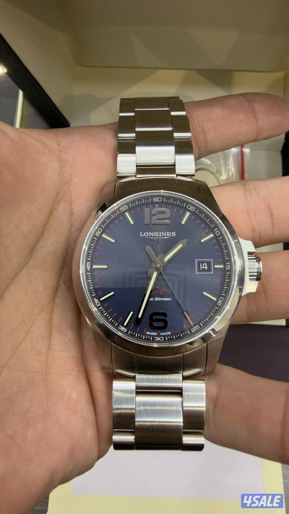ساعة لونجين Conquest V.H.P. 43 مم ازرق مع العلبة والفاتورة4