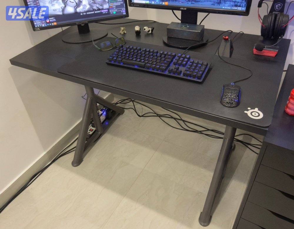 للبيع طاولتين قيمنق بحالة ممتازة ونظيفة جداً حالياً1