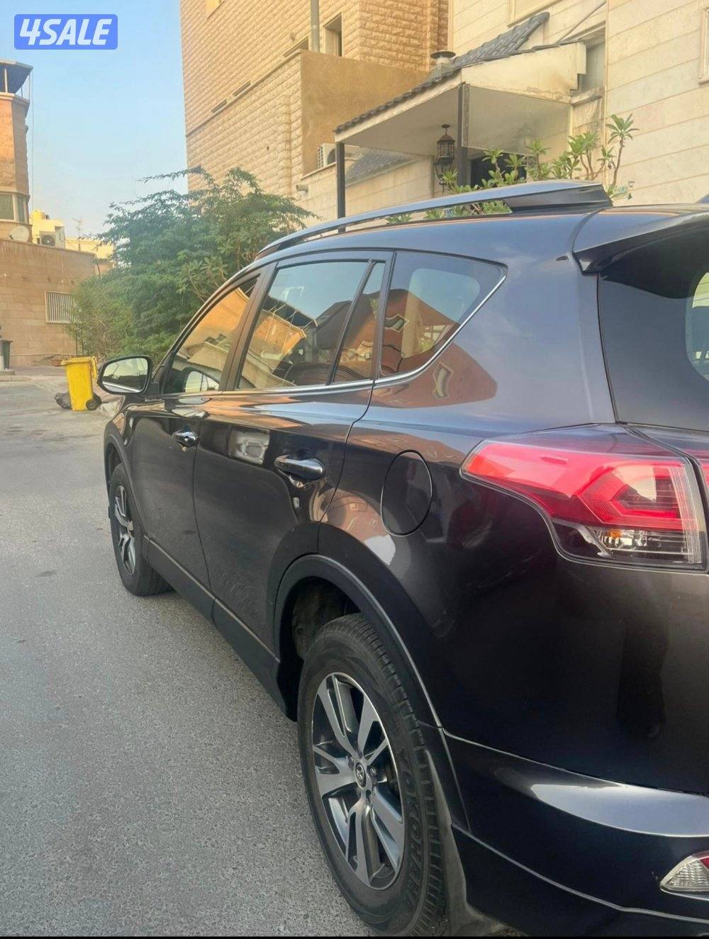 للبيع راف 4 موديل 2018 المالك الاول شرط الفحص ماشي 74 الف1