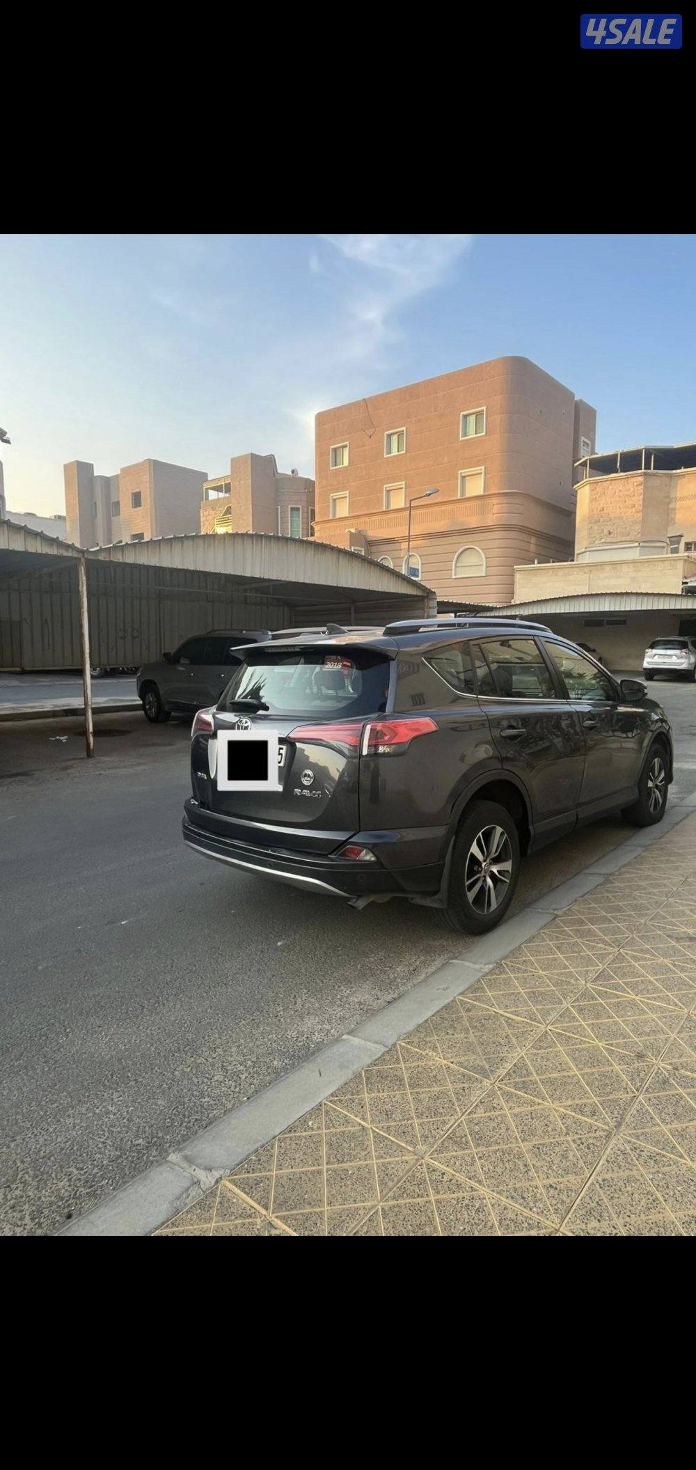 للبيع راف 4 موديل 2018 المالك الاول شرط الفحص ماشي 74 الف3