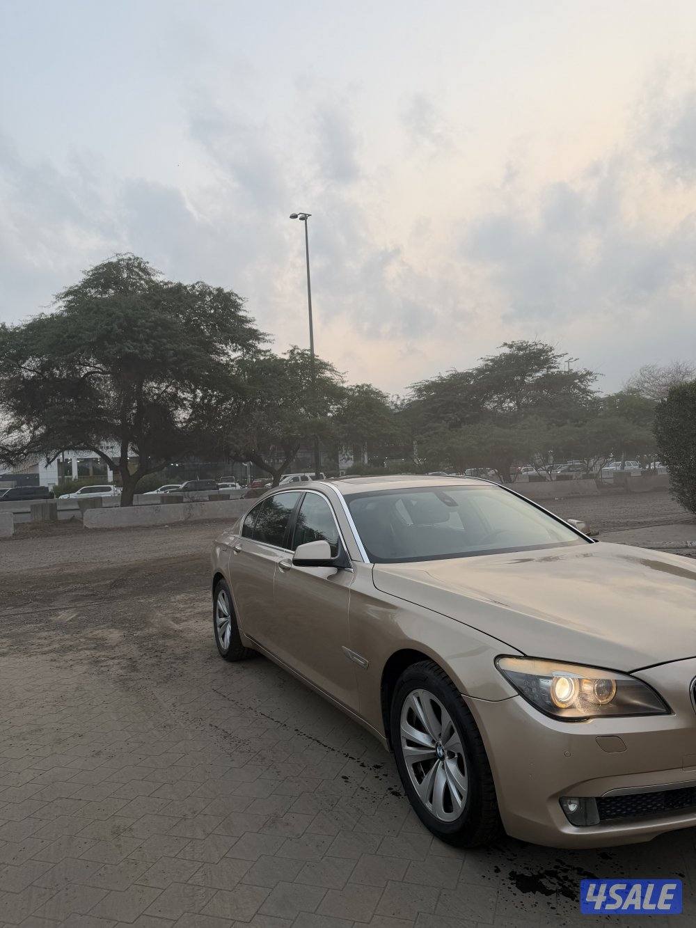 بي ام 730i ممتازة جدا2