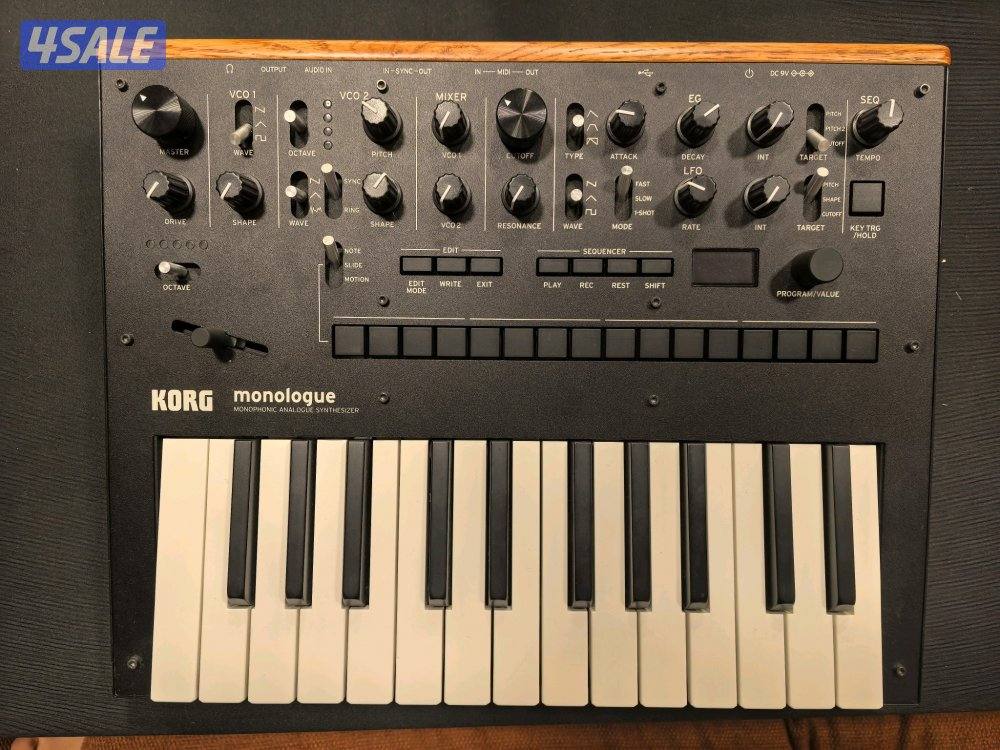 korg minilogue synth piano1