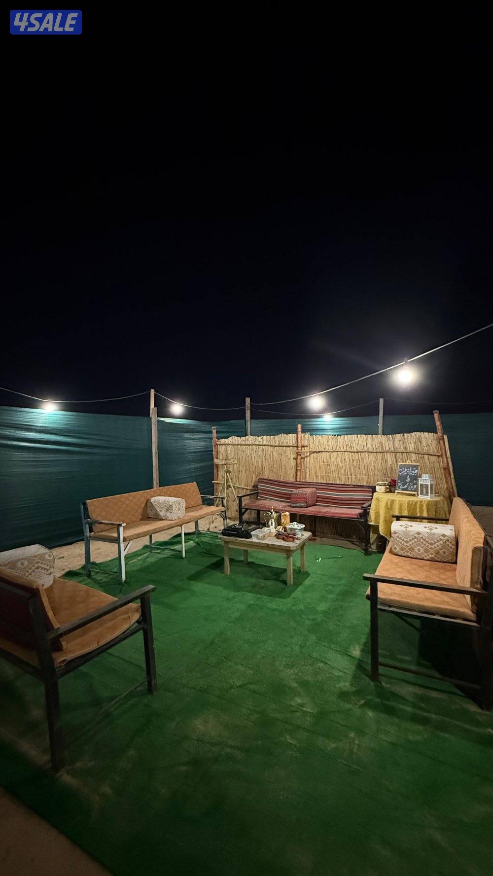 للايجار مخيم + استراحه0