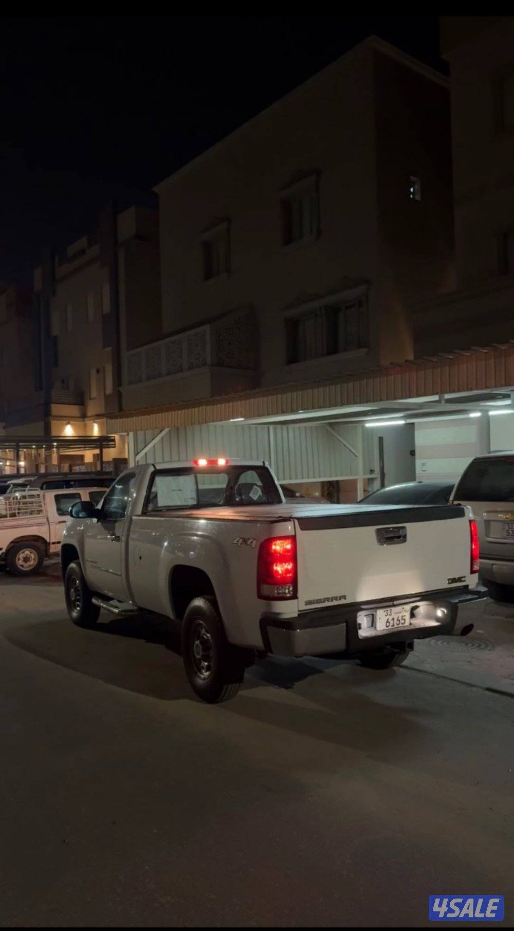 للبيع سييرا 2009hd4