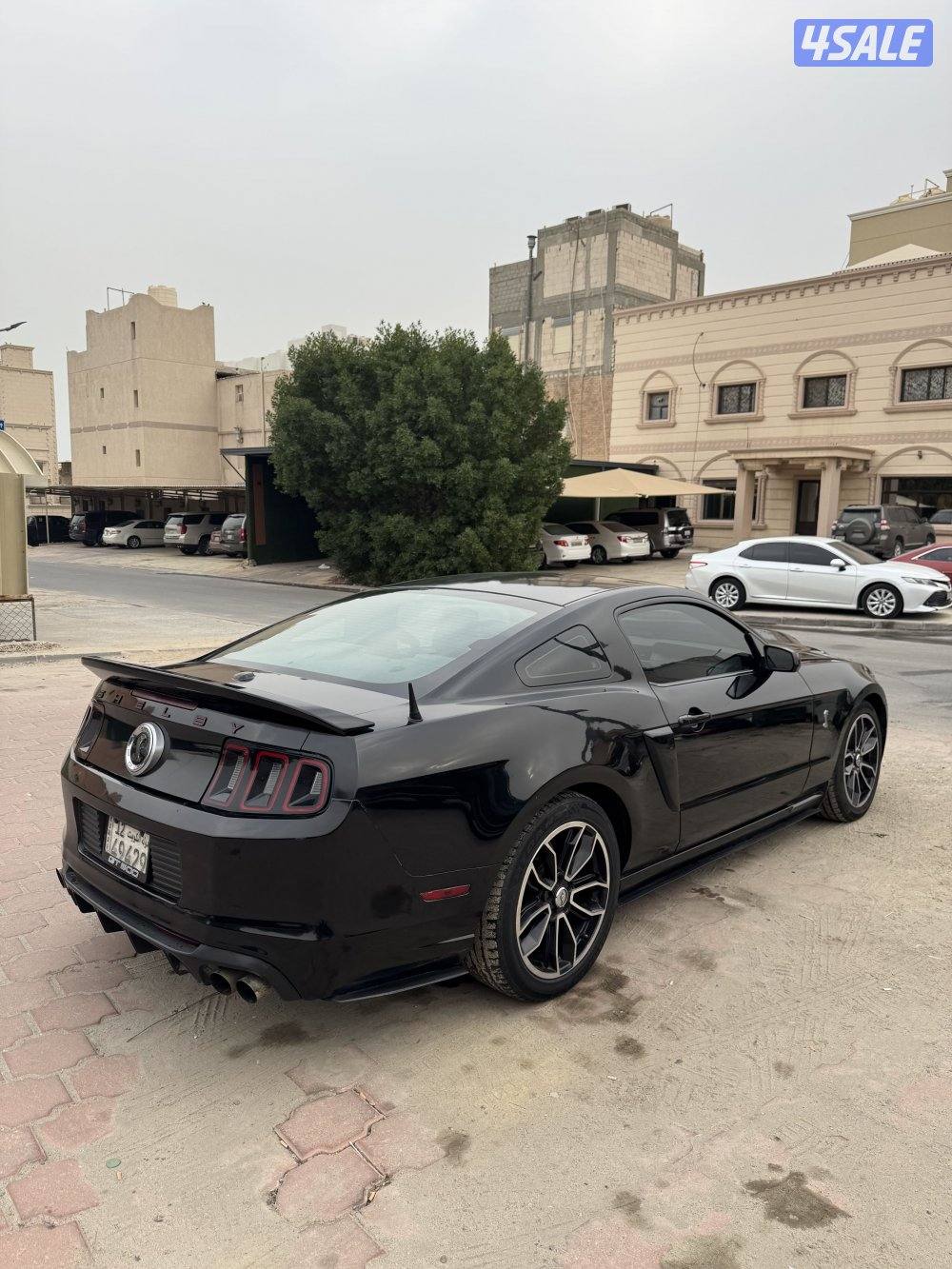 للبيع موستانج 8 سلندر0